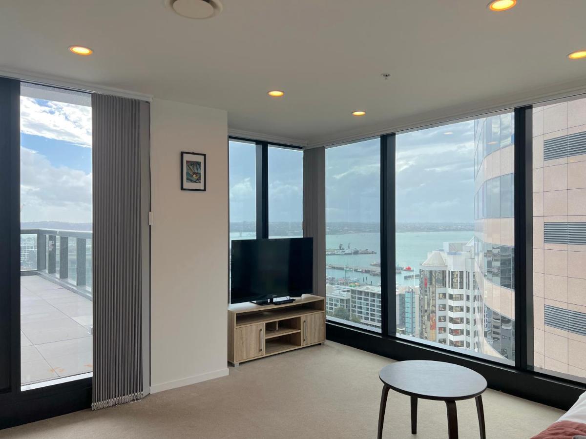 Апартаменты Magnificent Skytower, Sea, Habour View In Cbd Окленд Экстерьер фото